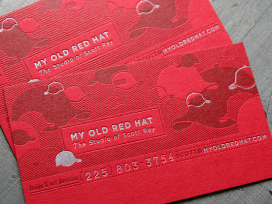 Rực rỡ sắc màu với 35+ thiết kế business card Old Red Hat Full Color Business Card