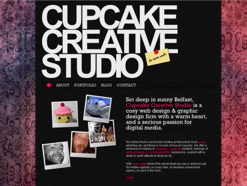 wearecupcake 500x376 35 Examples of Pink Web Design 