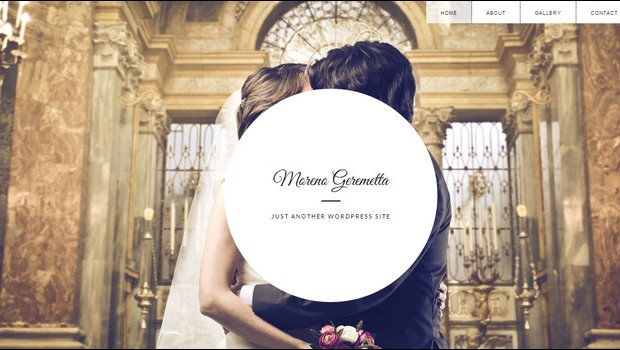 Ngập tràn lãng mạn với những website chủ đề đám cưới