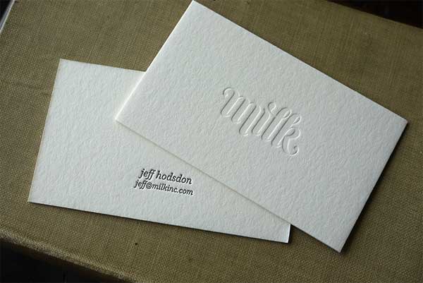 typographic-embossed thiet ke business card 