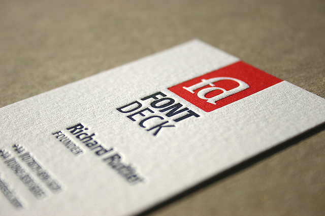 Khỏe khoắn với 40 thiết kế Business card dầy cạnh fontdeck